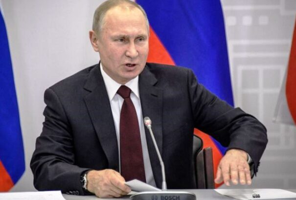 Putyin szerint az EU „szemtelenül hazudik” a szovjetek második világháborús szerepéről