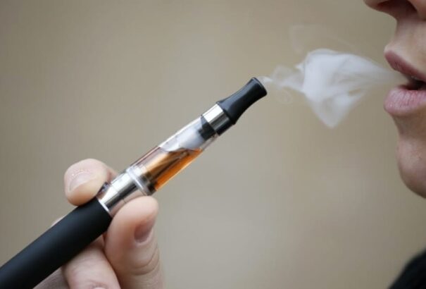 Az e-cigaretta nikotinja növelheti a rák kockázatát