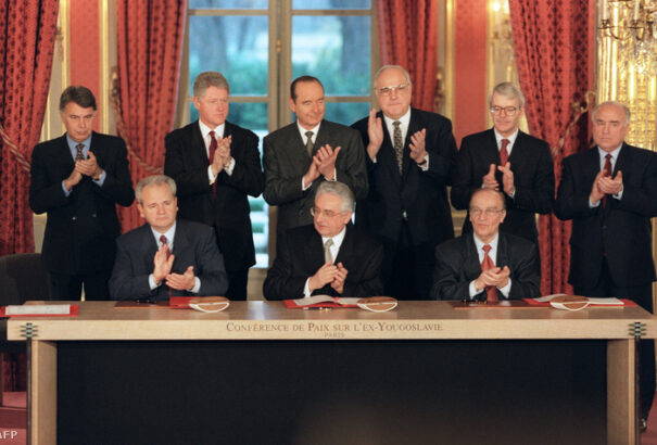 Milosevics már 1995-ben megelőzhette volna Koszovó önállósodását – de visszadobta az amerikai ajánlatot