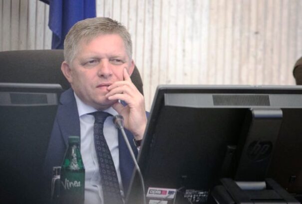 Fico lepontozta Žitňanská javaslatát. Szólt az Alkotmánybíróságra való távozásáról is