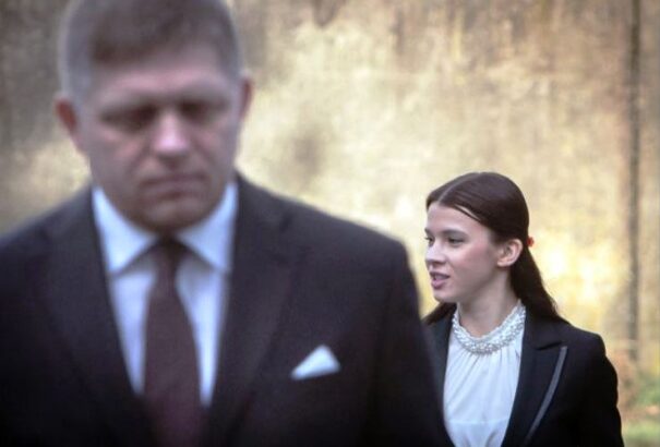 Maffia a kormányhivatalban? Szorul a hurok Fico körül. Kuciak-gyilkosság, 2. nap – Körkép.sk összefoglaló