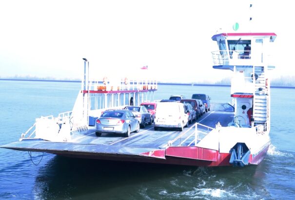 A vajkai komp miatt esett egymásnak az állami cég és a kis-csallóközi falvak polgármesterei