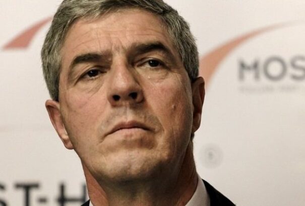 Bugár: Nem hiszem, hogy a kormányt is fel kellene áldozni