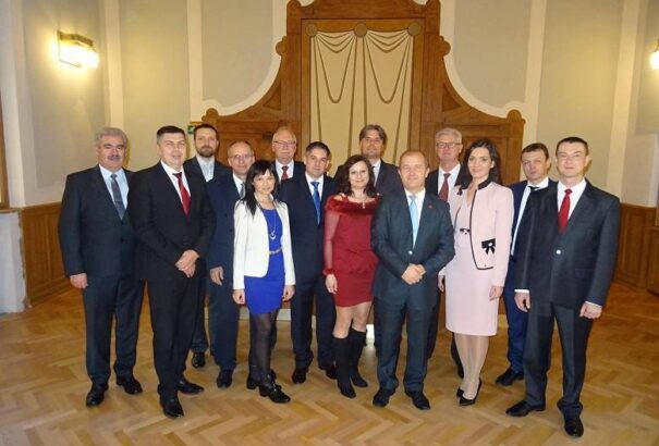 Farkas Iván: Nyitra megye déli régióit, a déli járások lakosságát képviseljük