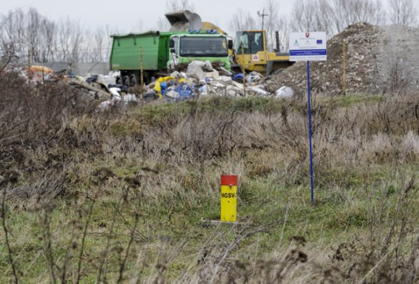 Csáky Pál: Végleges megoldásra van szükség a vereknyei hulladéklerakó ügyében