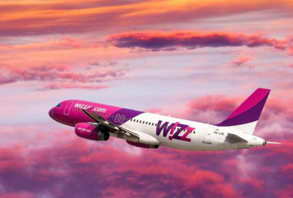Villám csapott a WizzAir Budapestre tartó gépébe