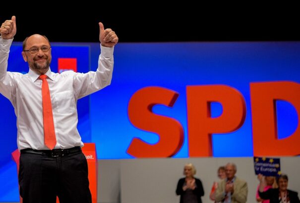 Vesztes helyzetből a csúcsra: Merkelék az SPD kezére játszották a német kormányzást