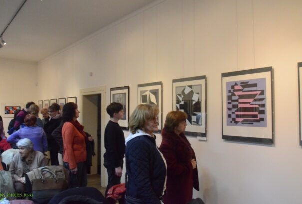 Victor Vasarely alkotásaiból nyílt kiállítás Losoncon