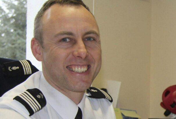 Nemzeti hősnek nyilvánították a franciaországi túszdráma során halálosan megsebesülő csendőrt