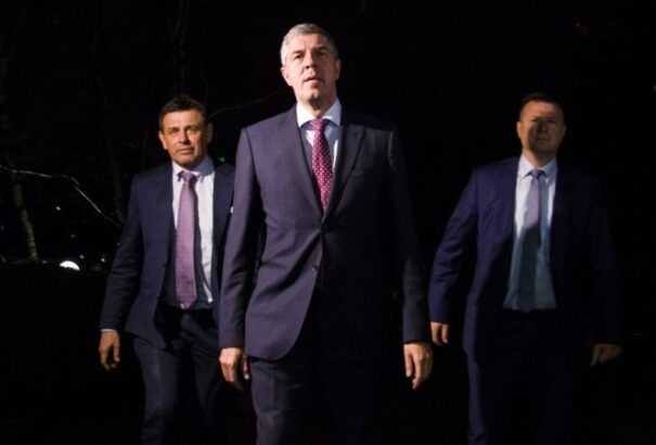 Így reagáltak a politikai pártok az előrehozott választásokra