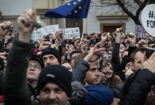 Ronald Ižip: A népszavazás lenne a jogilag és politikailag legtisztább megoldás