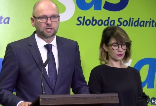 Az SaS támogatná az előrehozott választásokról szóló szavazást. Sulík szerint Bugár sosem volt bátor ember