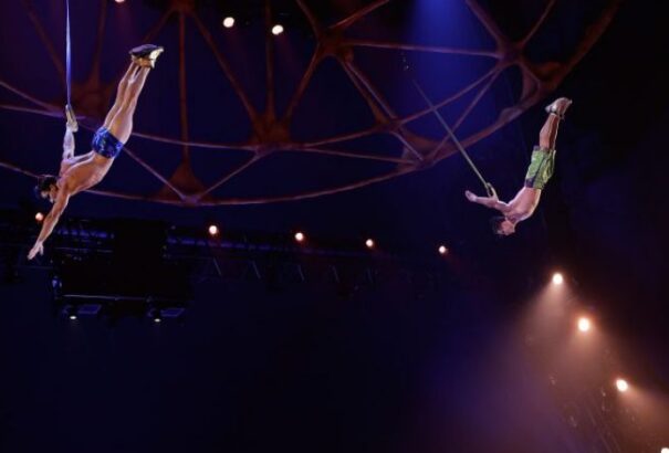 A katolikus egyház megveszi és áthelyezi a franciaországi Ploërmelben II. Szent János Pál pápa szobrát