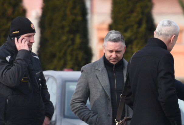 Távozik a NAKA korrupció-ellenes részlegének vezetője, Róbert Krajmer