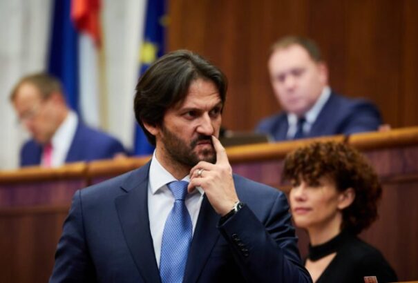 Kaliňák hétfőn távozhat a posztjából. Már az utódjáról beszélnek