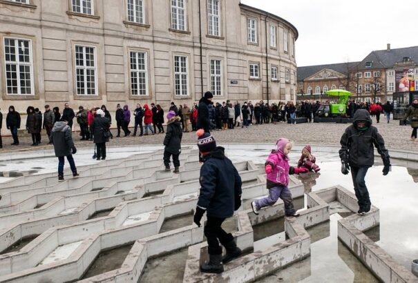 A dán kormány szigorítaná a házasság felbontásának feltételeit