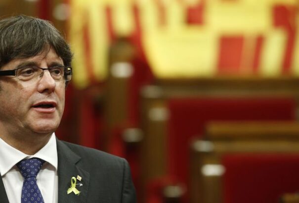 Nyomkövető miatt feljelentést tett a leváltott katalán elnök Belgiumban