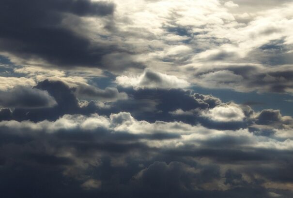 Szerdán változóan felhős időnk lesz