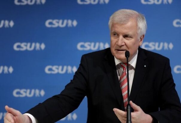 Horst Seehofer: a rugalmas szolidaritás elvét kell alkalmazni a menekültek elosztásának ügyében
