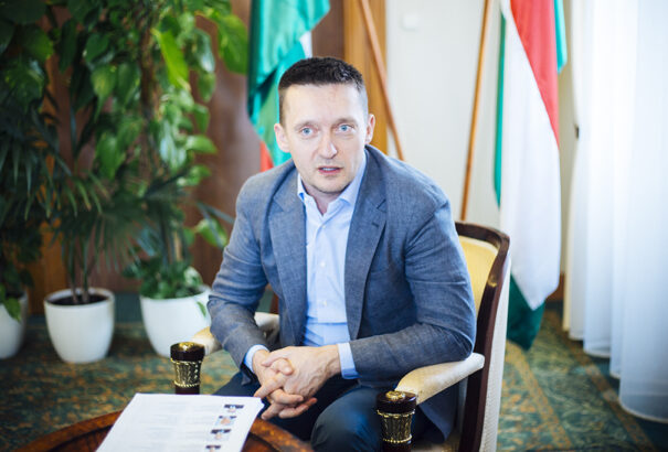 Rogán Antal: Ágyútűz fog zúdulni ránk, de az erődünk hatalmas megerősítést kapott