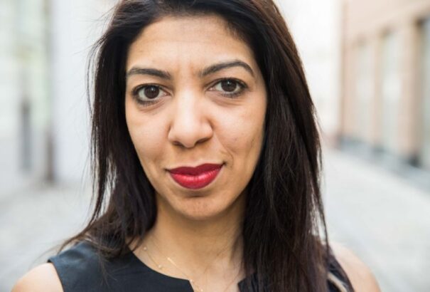 Nazeeha Saeed, egy újságírónő, akit megkínoztak a munkája miatt