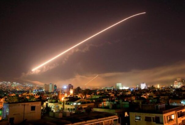 Amerika, Franciaország és Nagy-Britannia légicsapást mért Szíriára