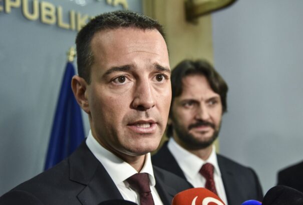 Gašpar leváltotta Druckert, mert a maffia így akarta