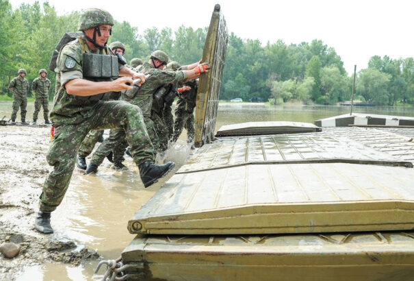 Szlovákia katonákat küld a Baltikumba