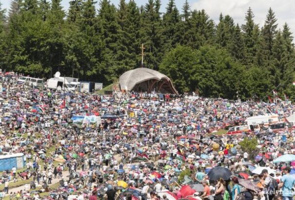 Még 35 nap, és megérkezik a magyarok lélekerősítő pünkösdje