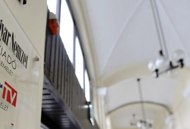 Megszűnik a Magyar Nemzet és a Lánchír Rádió, gondban a Hír TV és a Heti Válasz