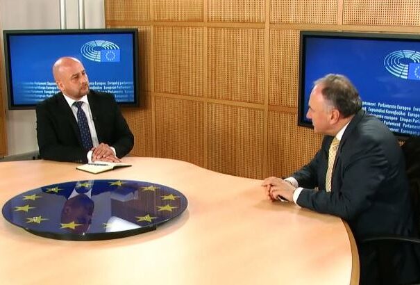 Csáky Pál: Menyhárt Józseffel Brüsszelben