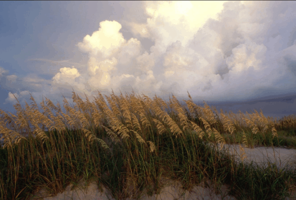 Beborul az ég, de marad a meleg idő