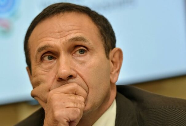 Emberölésre való felbujtással gyanúsítják Gyárfás Tamást, a Magyar Úszó Szövetség volt elnökét