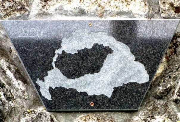 Koltay Gábor: nem csupán az 1920-as békeszerződésről szól a Trianon-rockopera