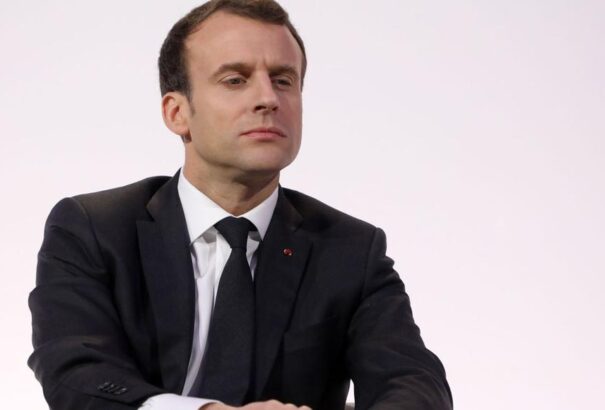 Macron alatt rezeg a léc – a „gazdagok elnöke” lassan kifogy a támogatókból