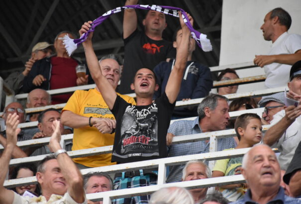 Harcos meccsen, fantasztikus közönség előtt győzött a KFC Komárom