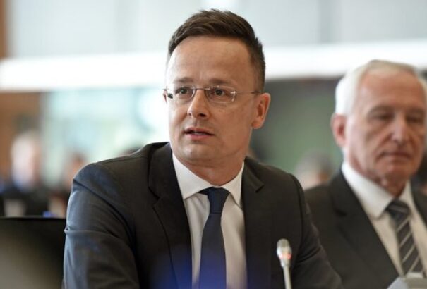 Szijjártó Péter: Rengeteget dolgoztunk a szlovák-magyar kapcsolatok javításán. Ettől még vannak nyitott kérdések