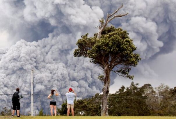 Újra kitört a Kilauea vulkán Hawaii szigetén – még nagyobb erővel (Videó)