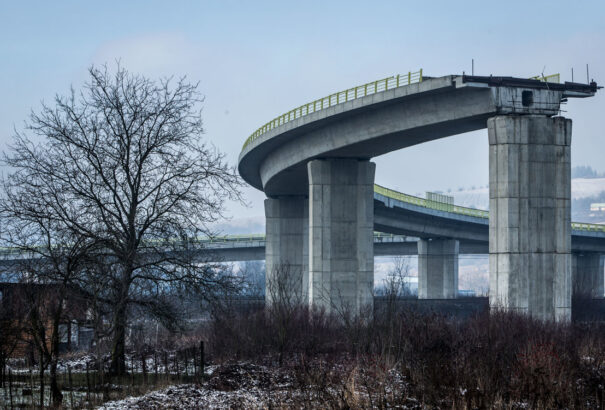 Brüsszel visszavágja a támogatásokat, de szabad kezet adna a pénzek felhasználásában