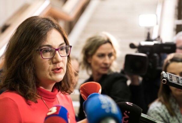 Idegen nyelvként oktathatják a szlovákot a magyar iskolákban? Mit hoz az új iskolaügyi reform?