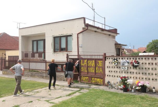 Ezekben a percekben próbálják rekonstruálni a Kuciak-Kušnírová-gyilkosság körülményeit Nagymácsédon