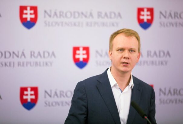 Beblavý nulla százalékos vállalati adót javasol a saját hasznukat visszaforgató cégeknek