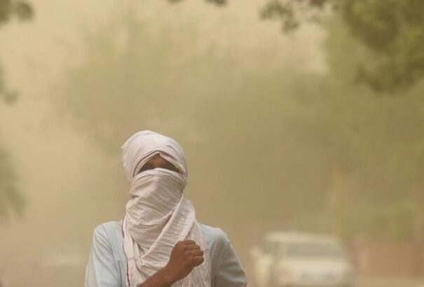 Legkevesebb 79 halottja van az Indiára lecsapó homokviharnak