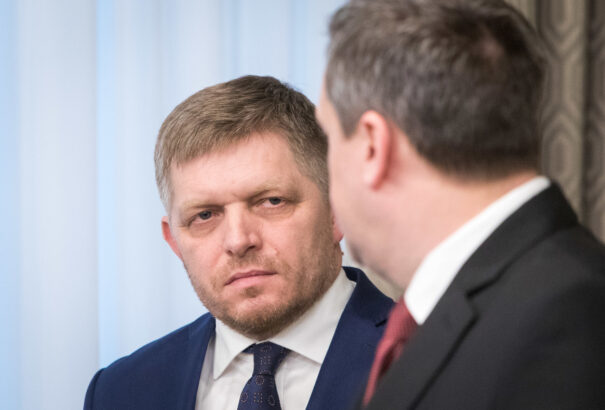 Az SNS megint betett Ficonak: nem támogatják a nyugdíjkorhatárról szóló smeres javaslatot