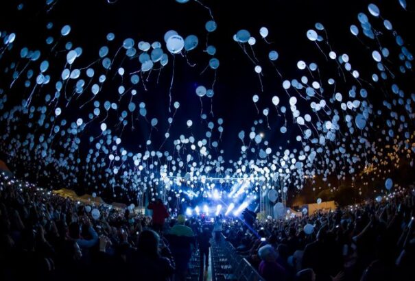 Orosz rave, sörfesztivál, fényben fürdő Városliget – Budapesti programajánló