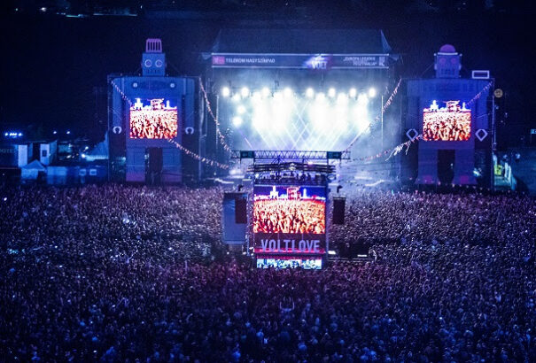 125 magyar fellépő a VOLTon