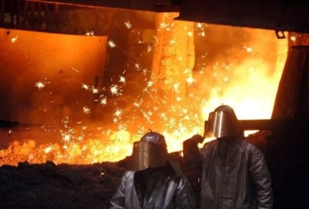 Ukrajnában elakadtak a vasérc-szállítmányok, leállították a kassai vasmű egyik kohóját