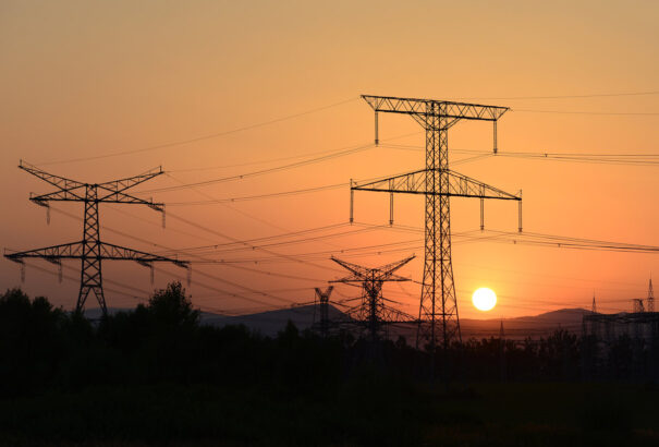 Magasfeszültségű vezetékkel ütközött egy kisrepülő Csehországban