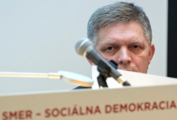 Kampányidény: Fico 3 pontból álló szociális csomagot jelentett be