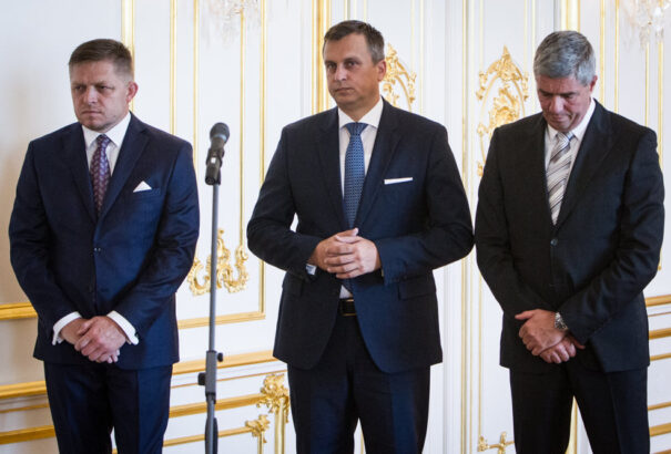 AKO-felmérés: Messze nem lenne elég mandátuma a kormánypártoknak, ha most lennének a választások